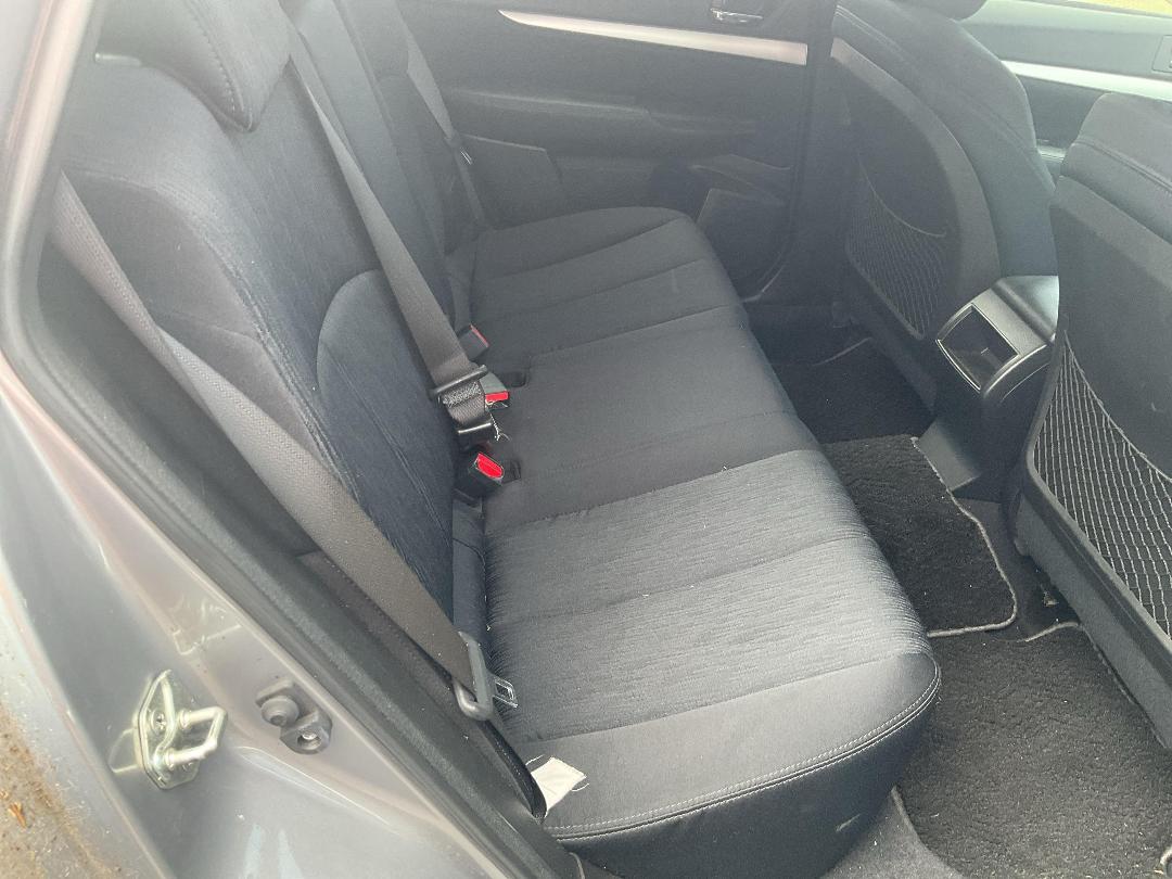 Photo '14' of Subaru Legacy