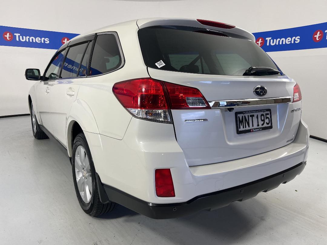 Photo '5' of Subaru Legacy