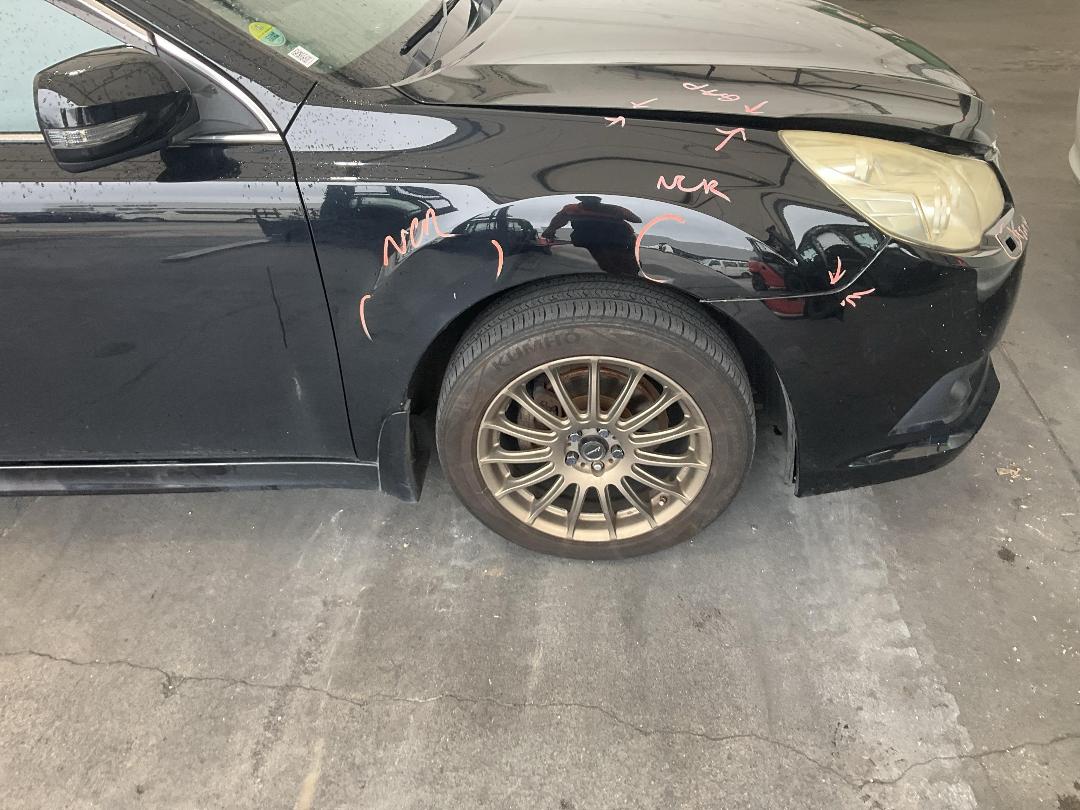 Photo '2' of Subaru Legacy