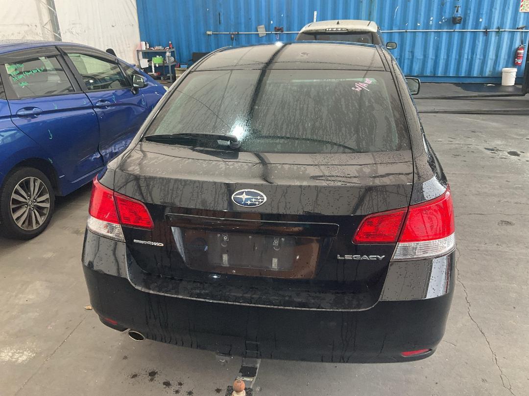 Photo '14' of Subaru Legacy