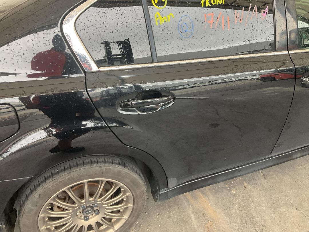 Photo '18' of Subaru Legacy