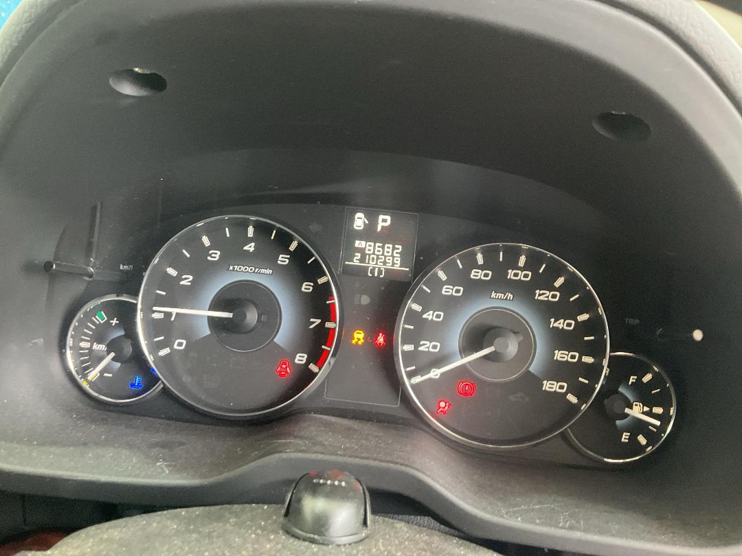 Photo '21' of Subaru Legacy