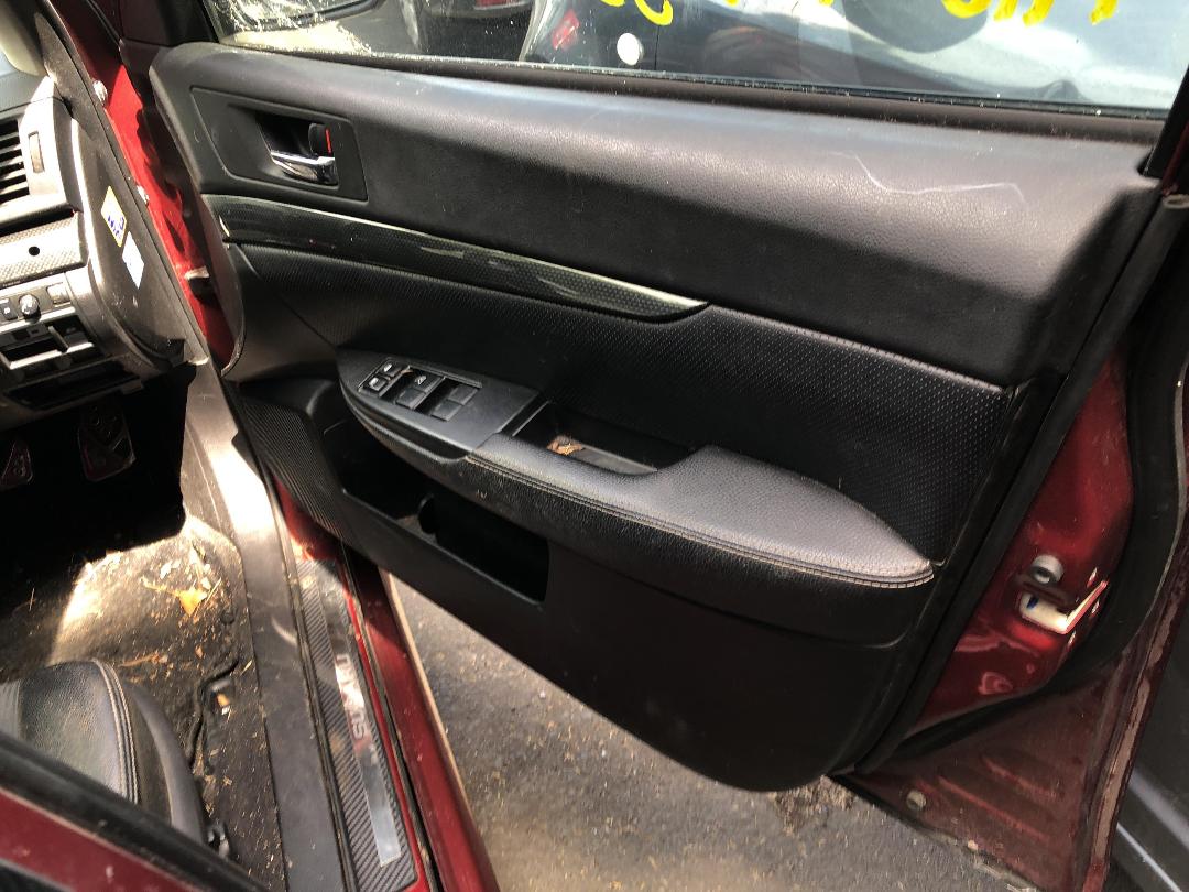 Photo '9' of Subaru Legacy