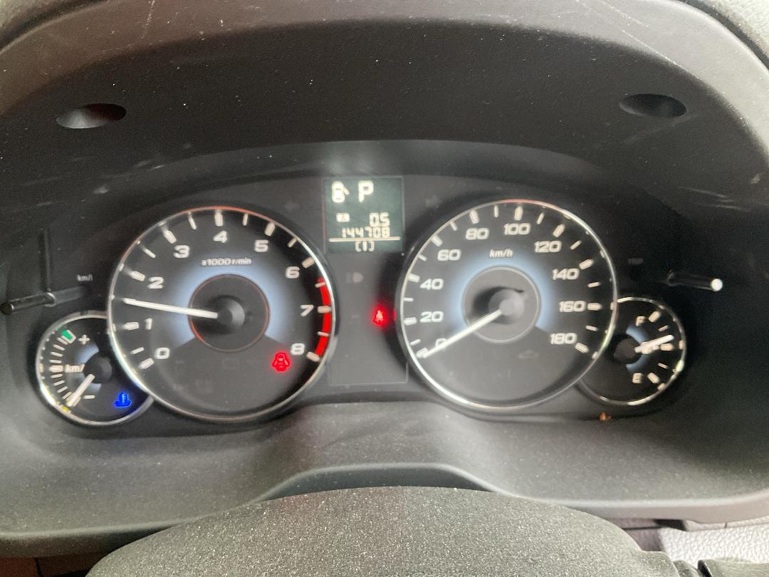 Photo '8' of Subaru Legacy