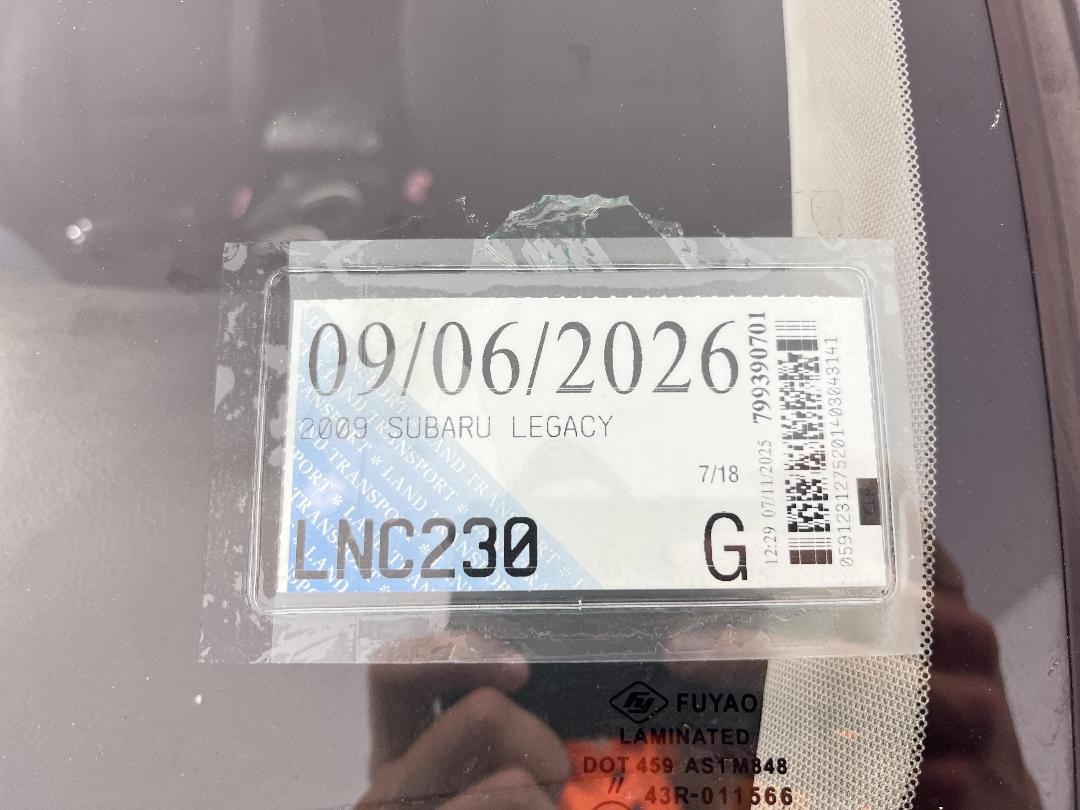 Photo '26' of Subaru Legacy