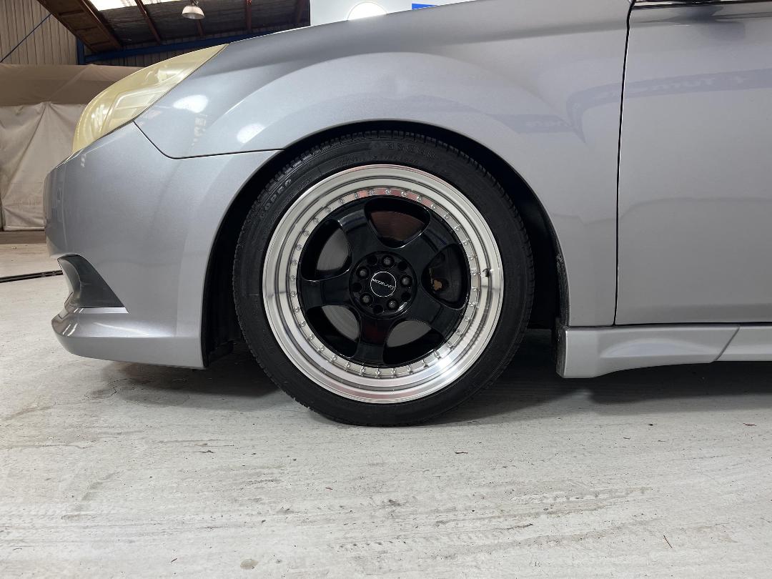 Photo '10' of Subaru Legacy