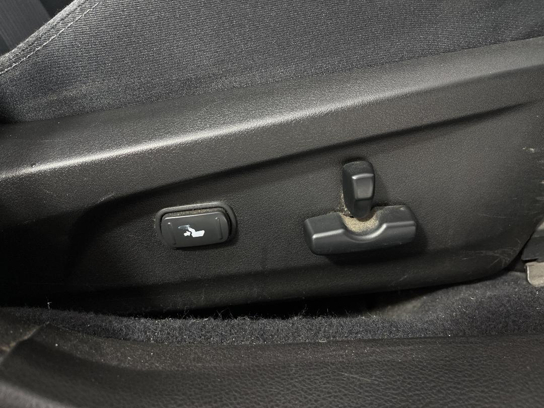 Photo '25' of Subaru Legacy