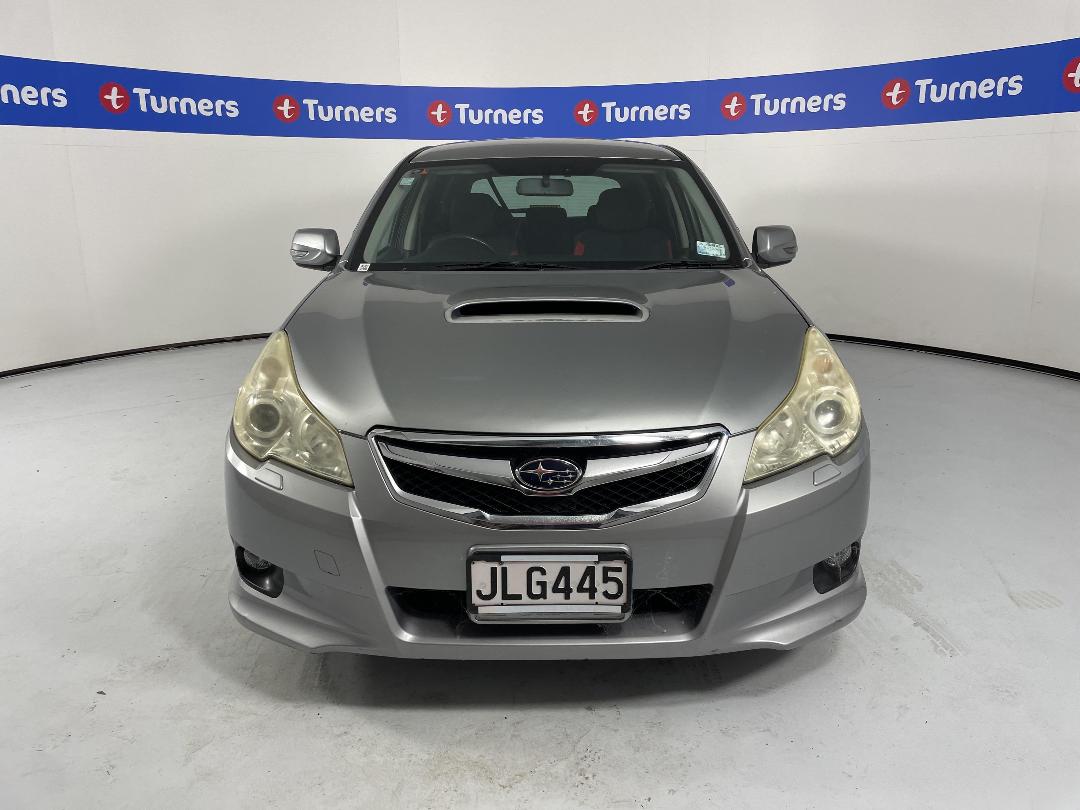 Photo '2' of Subaru Legacy