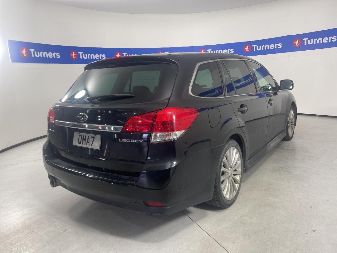 Photo '6' of Subaru Legacy 2.5L-AWD