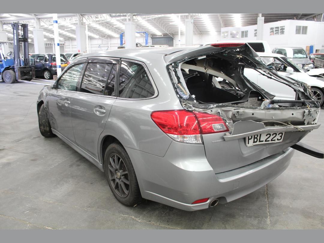 Photo '3' of Subaru Legacy