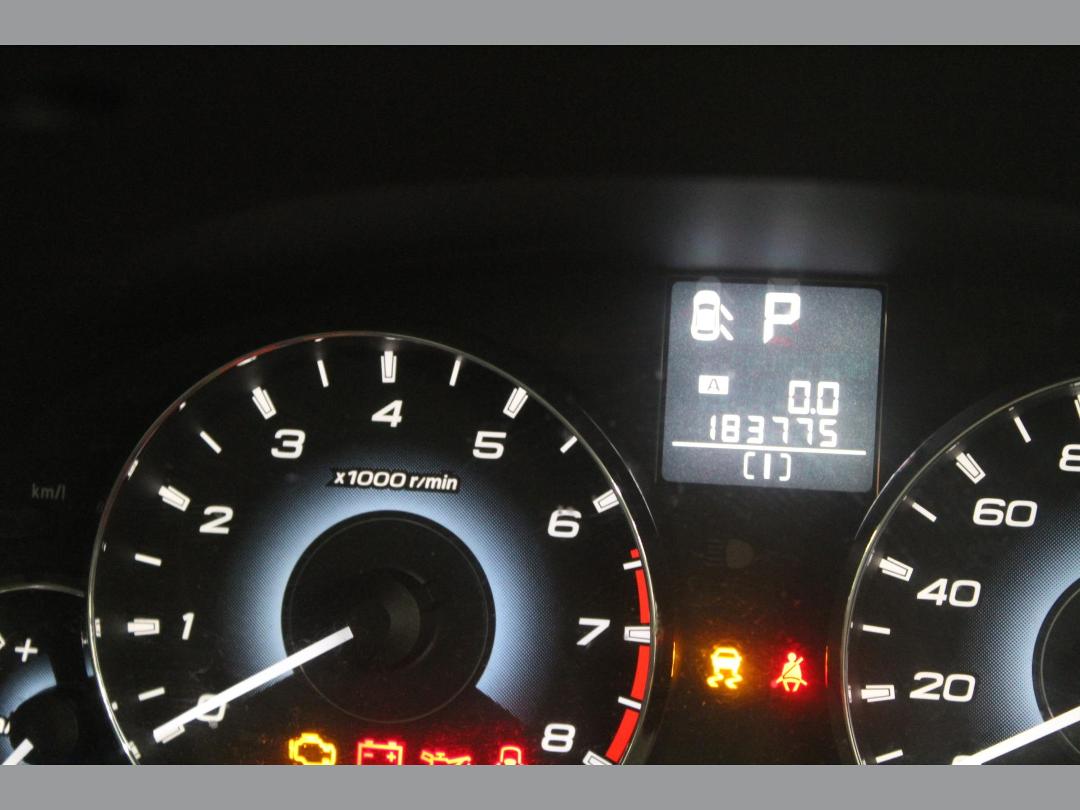 Photo '16' of Subaru Legacy