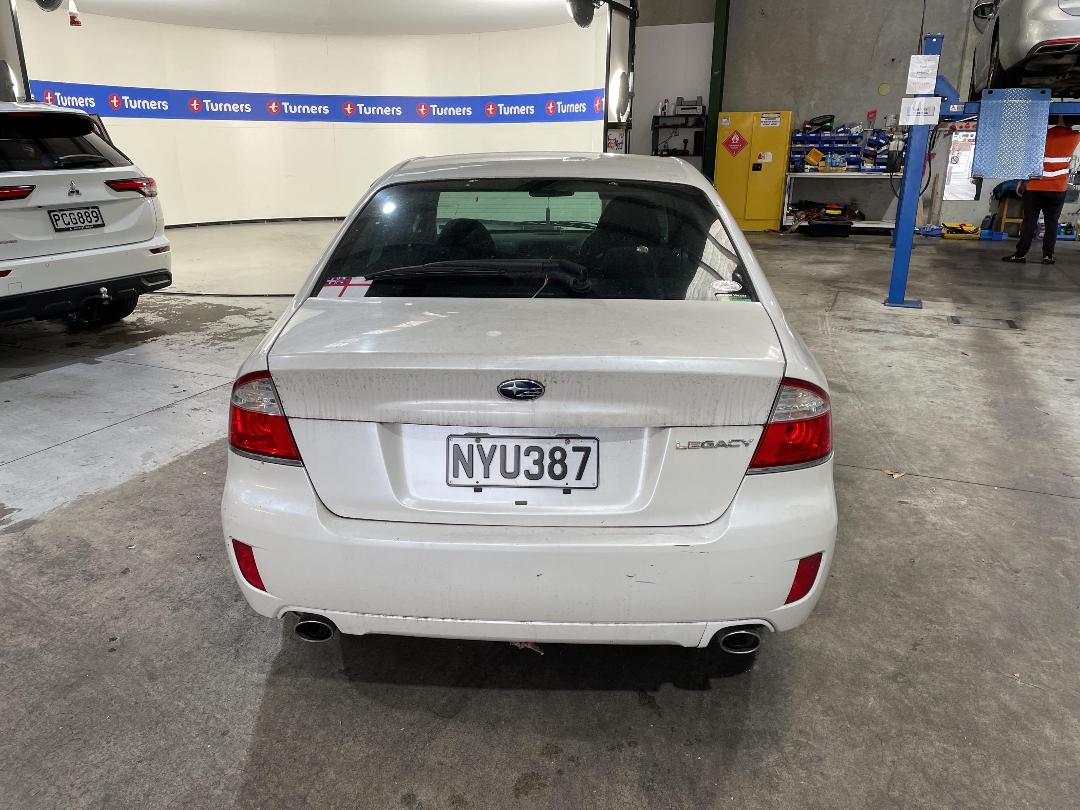 Photo '5' of Subaru Legacy B4