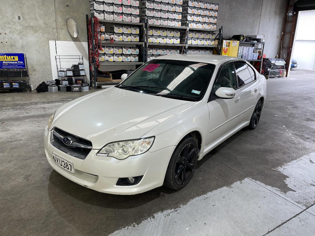 Photo '3' of Subaru Legacy B4