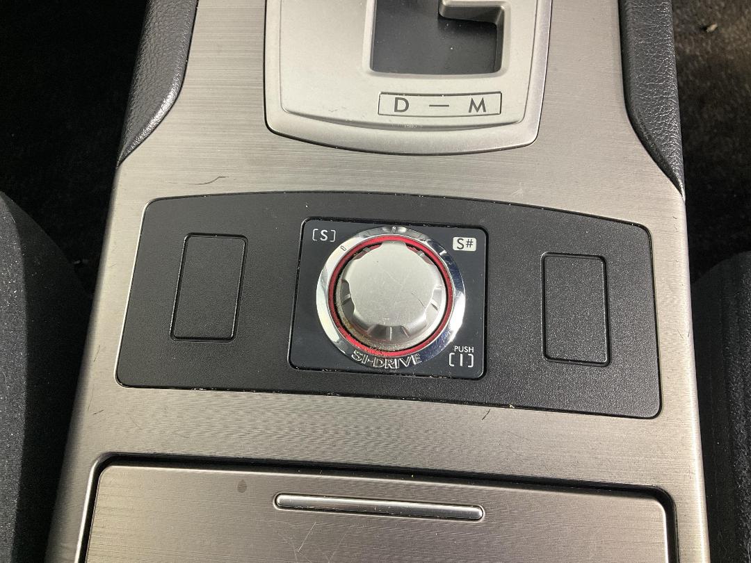 Photo '27' of Subaru Legacy Photo '27' of Subaru Legacy