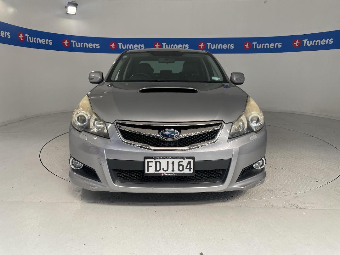 Photo '2' of Subaru Legacy