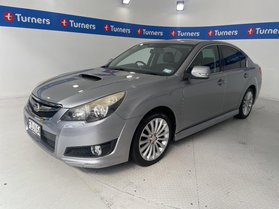 Photo '4' of Subaru Legacy