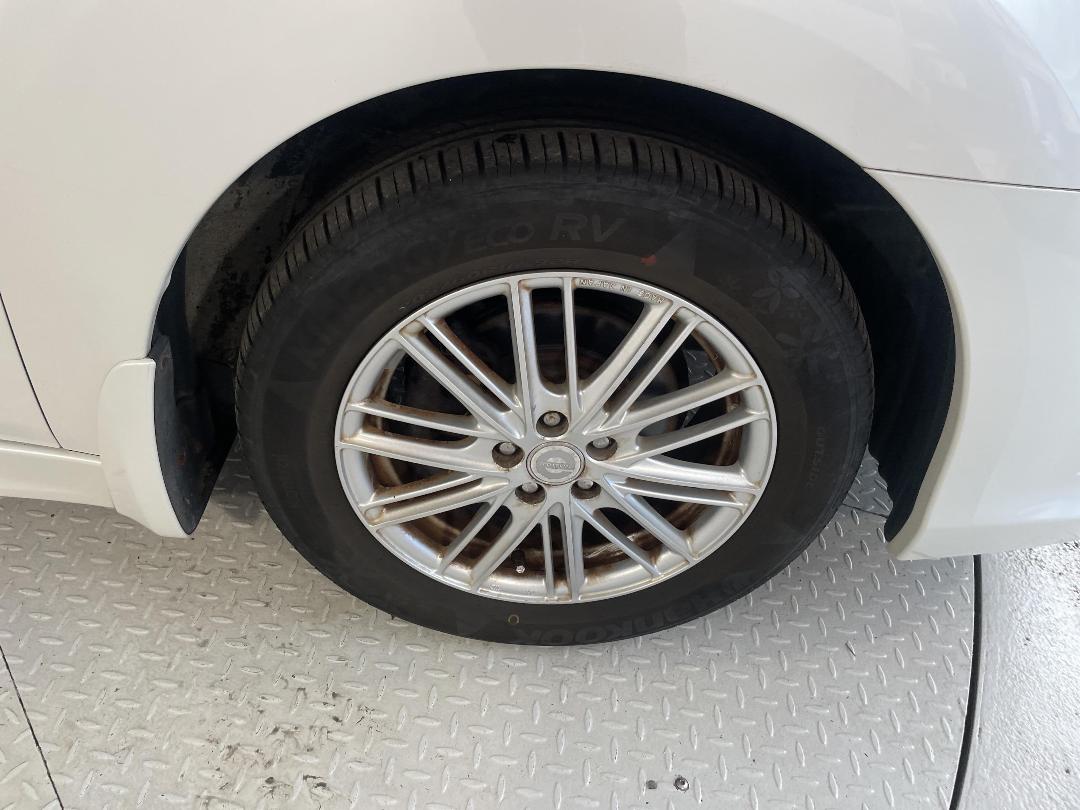 Photo '9' of Subaru Legacy Photo '9' of Subaru Legacy