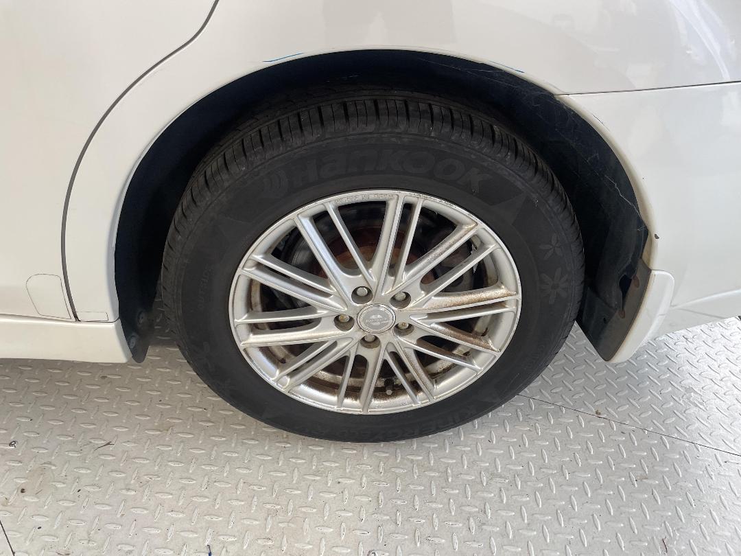 Photo '11' of Subaru Legacy Photo '11' of Subaru Legacy