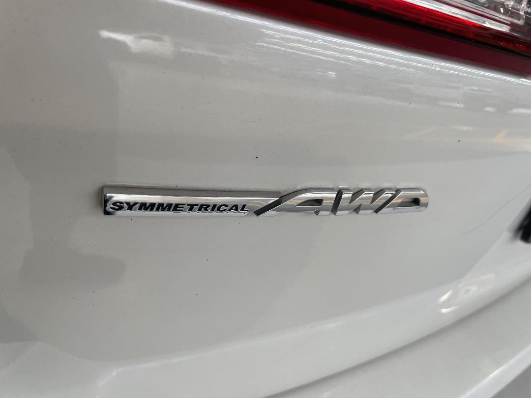 Photo '34' of Subaru Legacy Photo '34' of Subaru Legacy