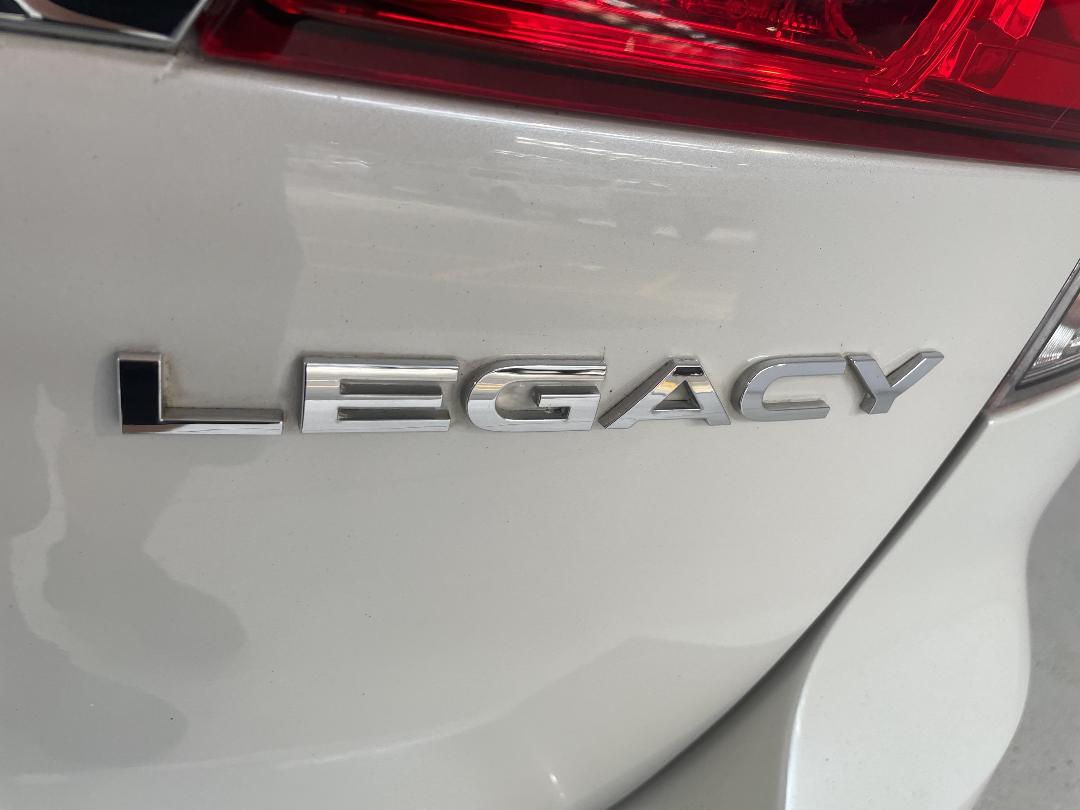 Photo '35' of Subaru Legacy Photo '35' of Subaru Legacy