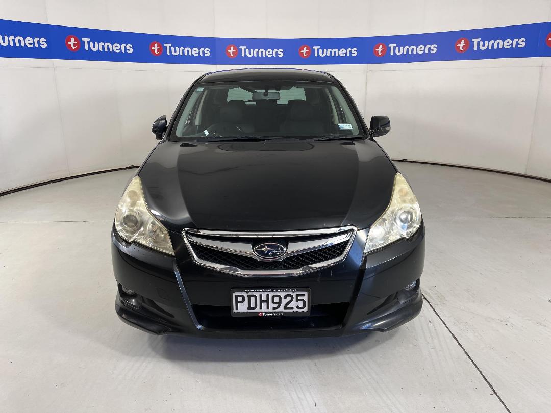 Photo '2' of Subaru Legacy