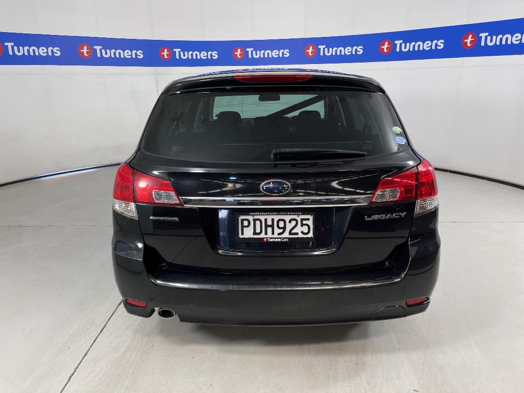 Photo '6' of Subaru Legacy