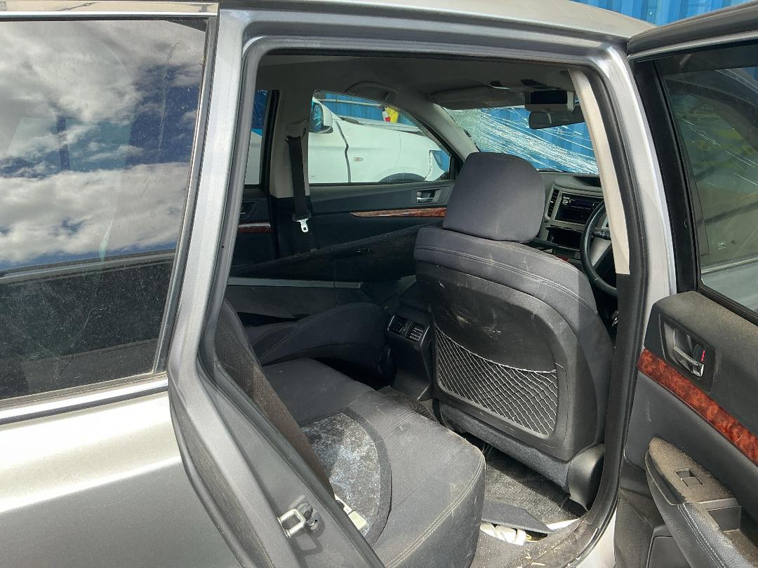 Photo '11' of Subaru Legacy