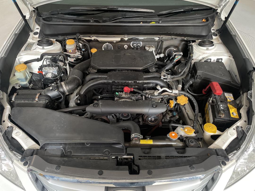 Photo '13' of Subaru Legacy Photo '13' of Subaru Legacy