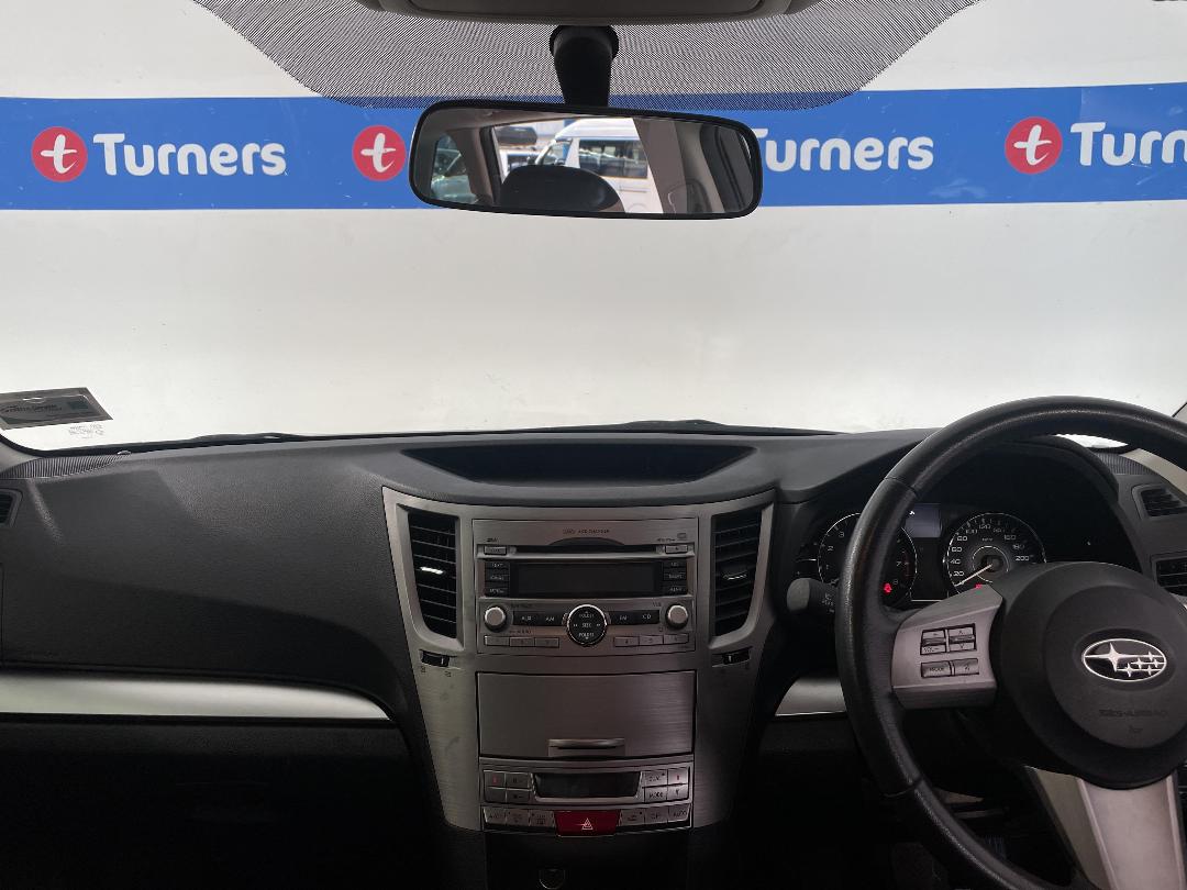 Photo '17' of Subaru Legacy Photo '17' of Subaru Legacy