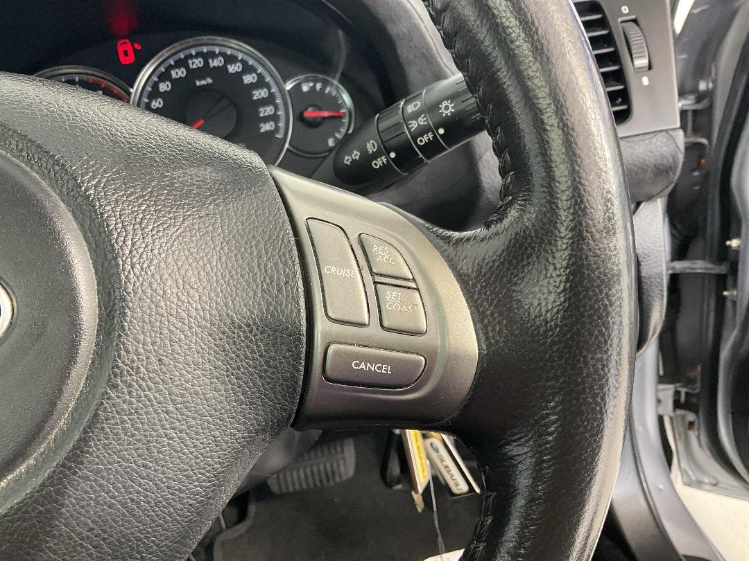 Photo '26' of Subaru Legacy