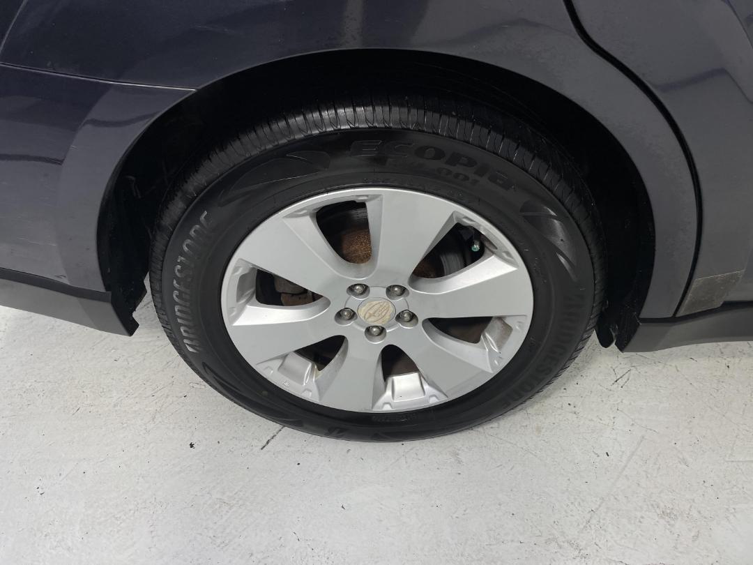 Photo '10' of Subaru Outback Photo '10' of Subaru Outback