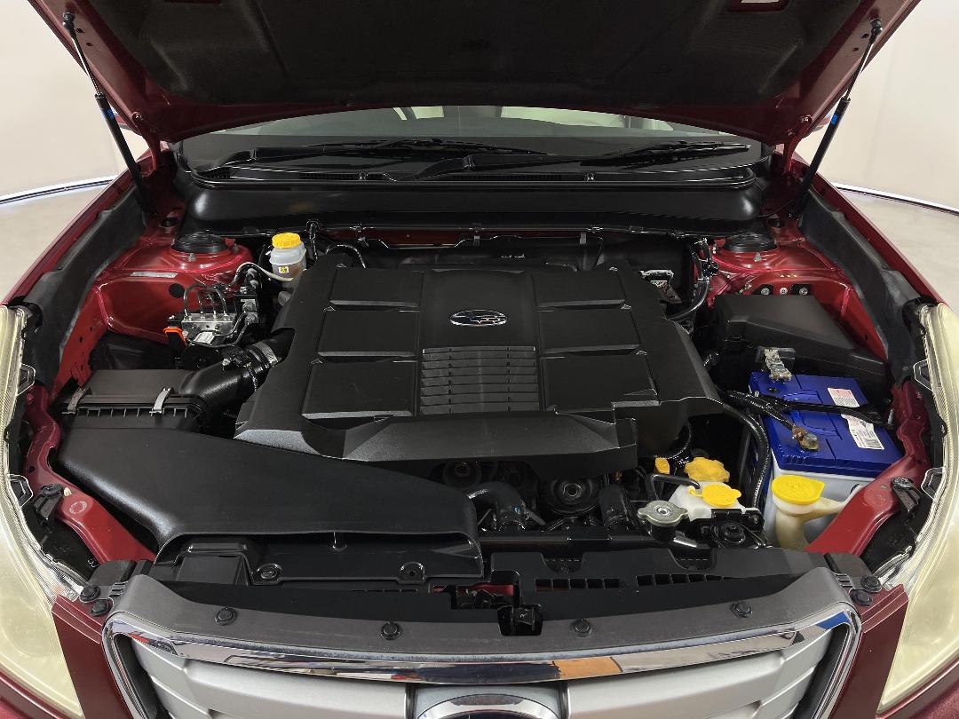 Photo '13' of Subaru Outback