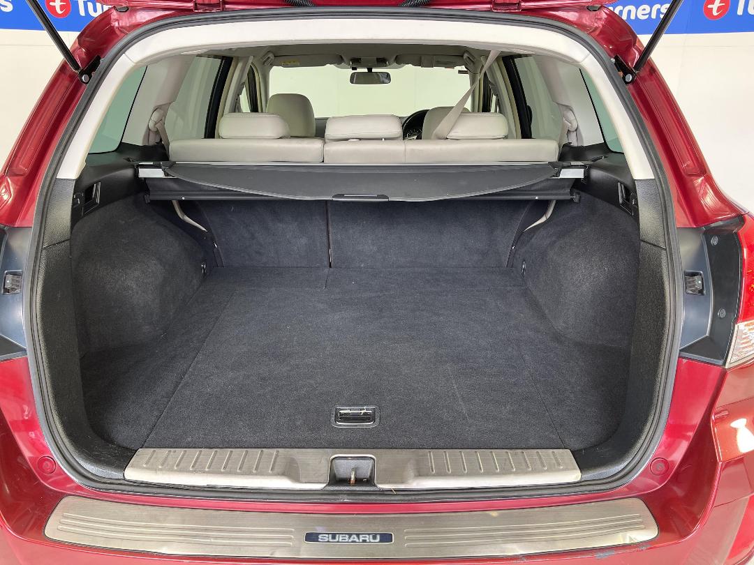 Photo '14' of Subaru Outback