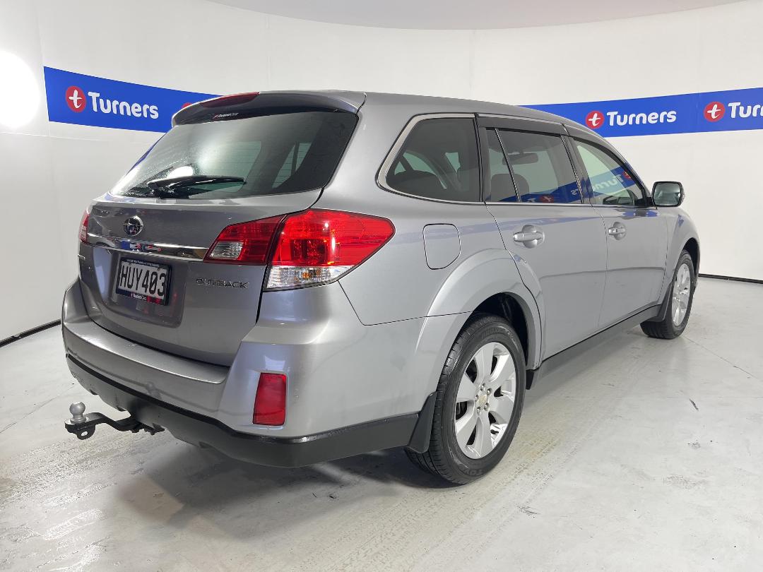 Photo '7' of Subaru Outback Photo '7' of Subaru Outback