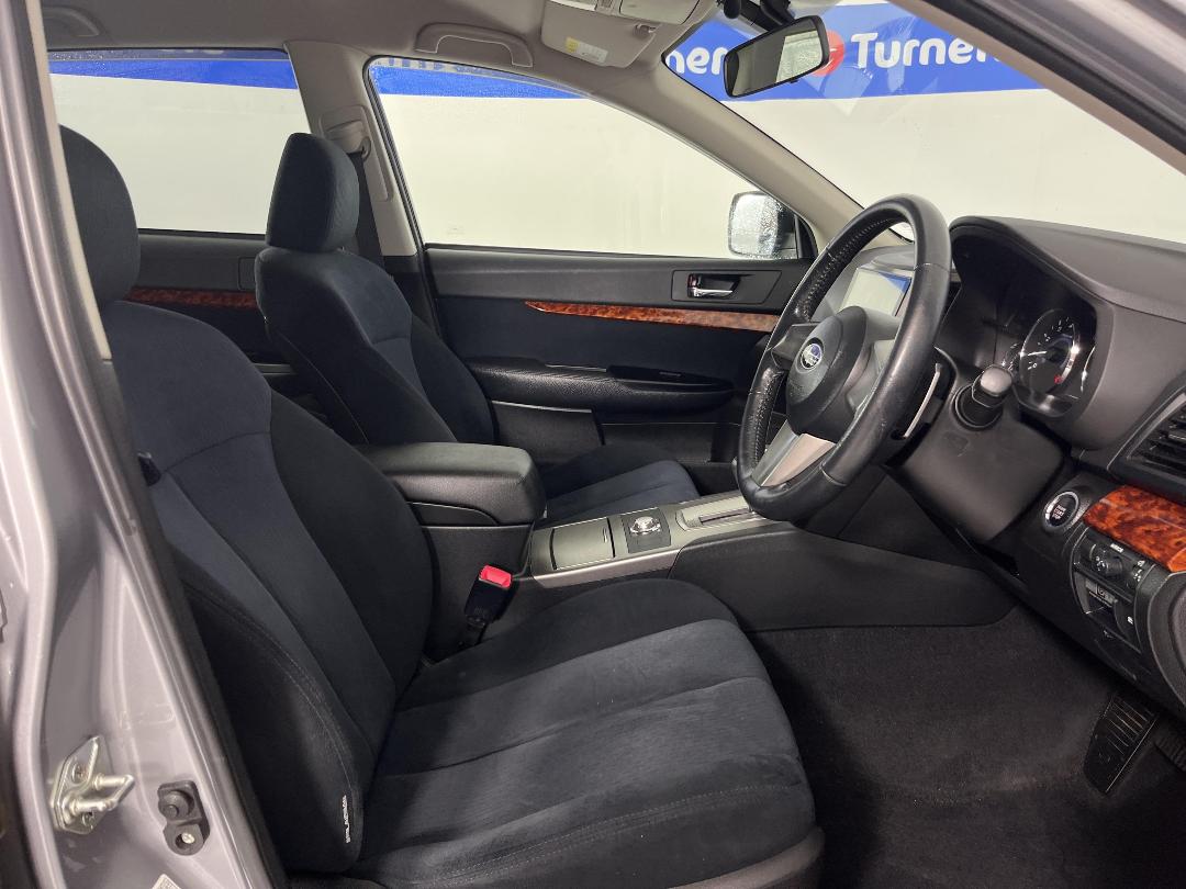 Photo '16' of Subaru Outback Photo '16' of Subaru Outback