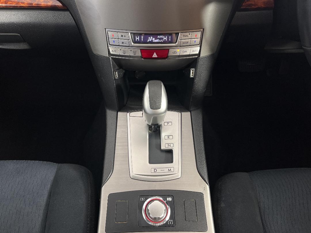 Photo '18' of Subaru Outback Photo '18' of Subaru Outback