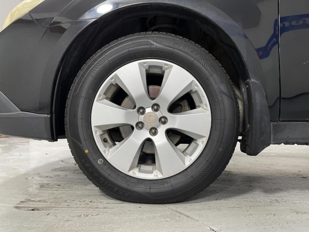 Photo '10' of Subaru Outback