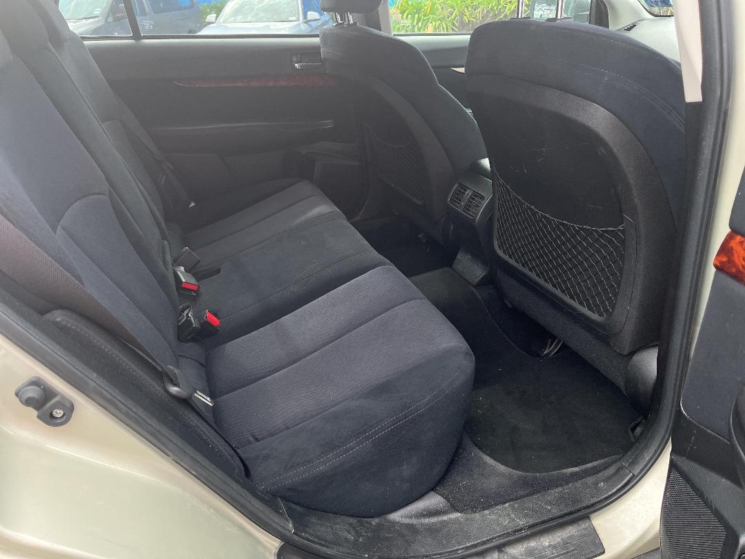 Photo '15' of Subaru Outback