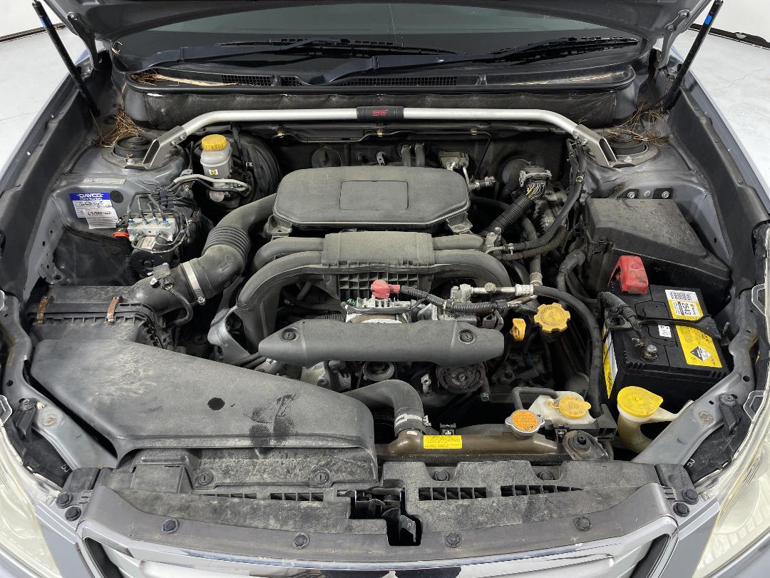 Photo '13' of Subaru Outback