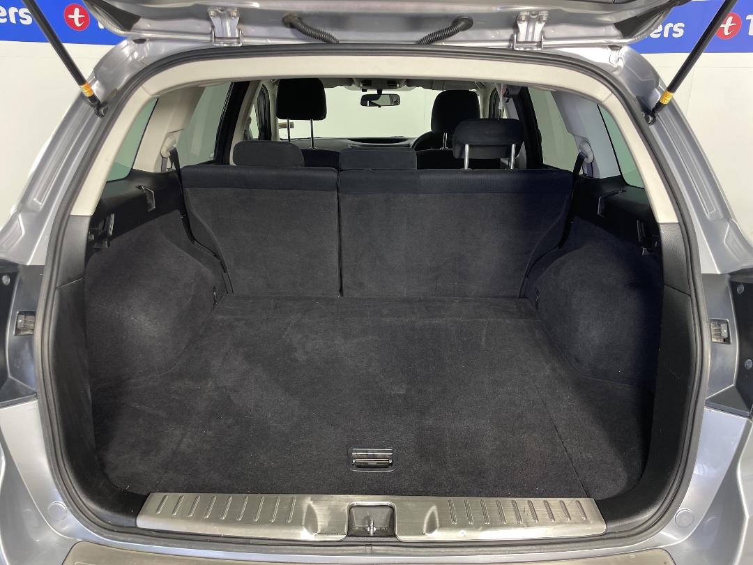 Photo '14' of Subaru Outback