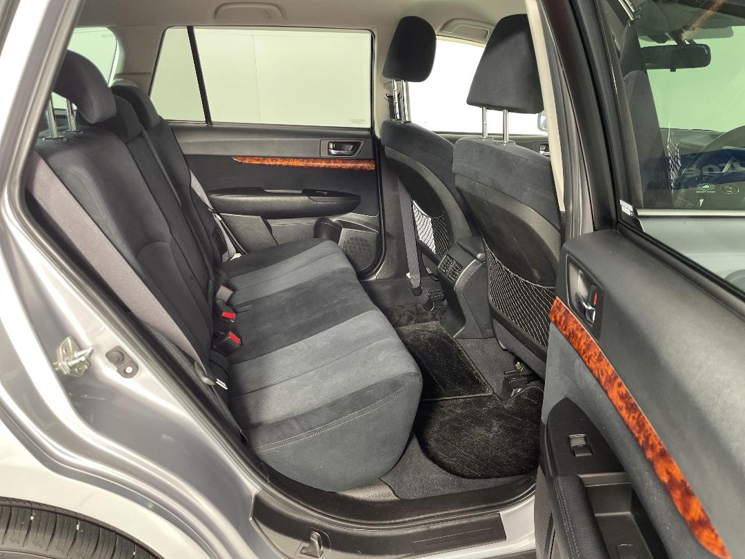 Photo '20' of Subaru Outback