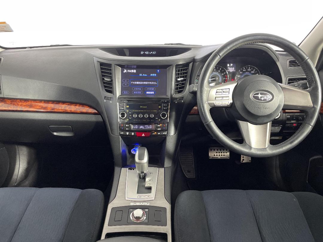 Photo '18' of Subaru Outback