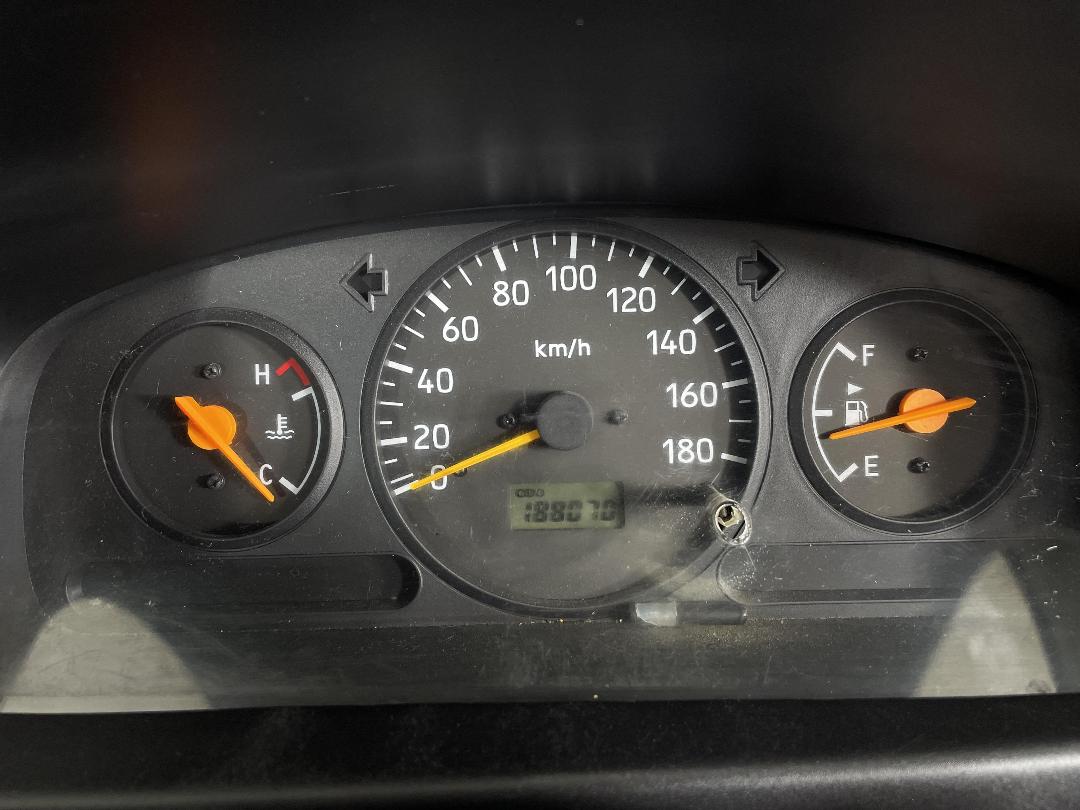 Photo '21' of Suzuki APV Photo '21' of Suzuki APV