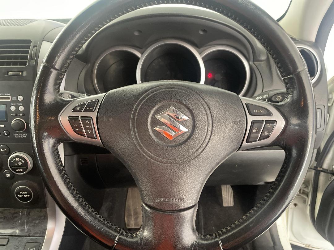 Photo '28' of Suzuki Grand Vitara