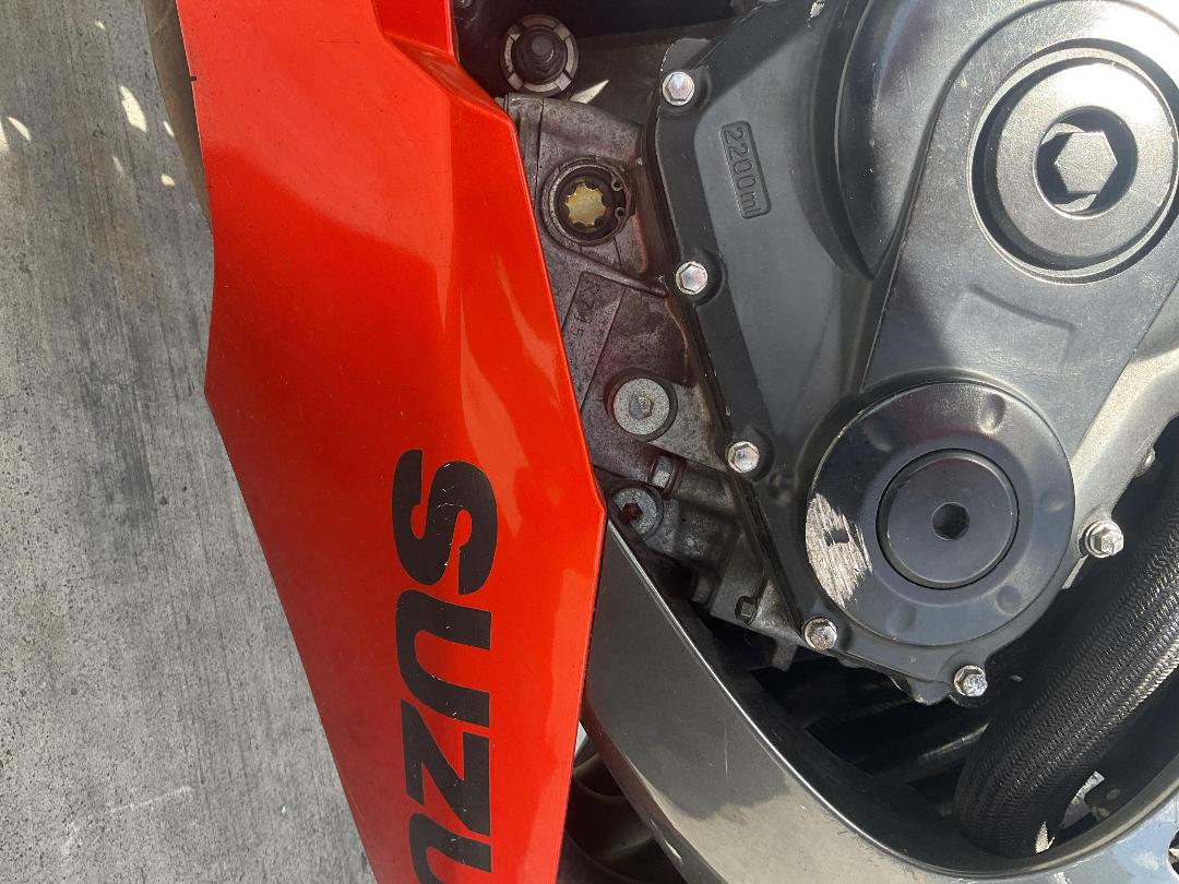 Photo '21' of Suzuki GSX-R750 no submodel