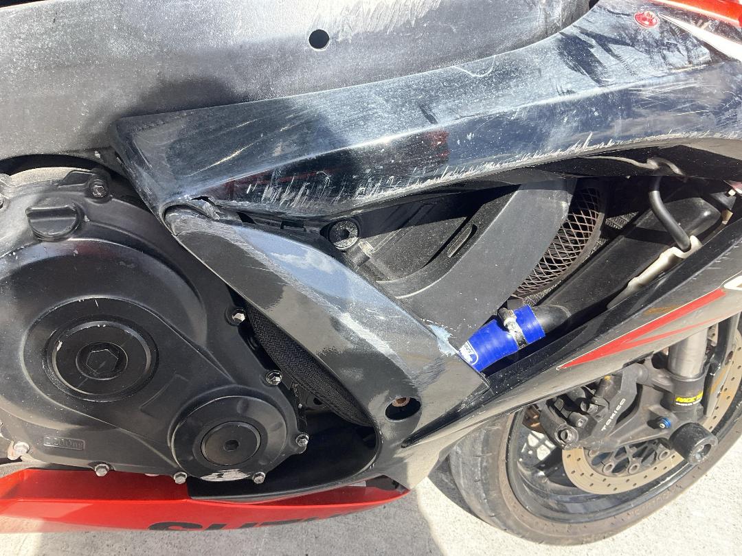 Photo '22' of Suzuki GSX-R750 no submodel