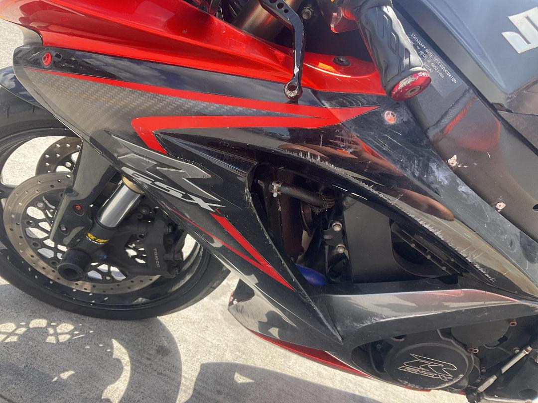 Photo '26' of Suzuki GSX-R750 no submodel