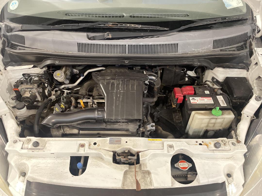 Photo '13' of Suzuki Splash