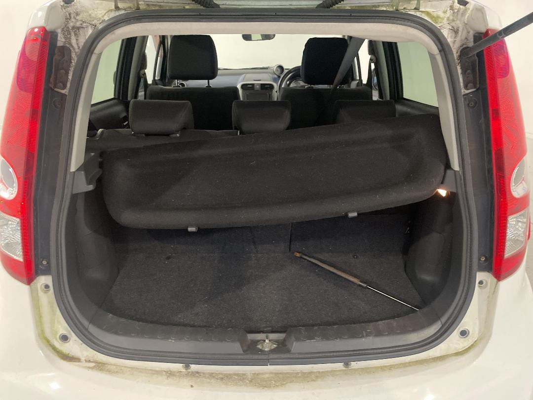 Photo '14' of Suzuki Splash