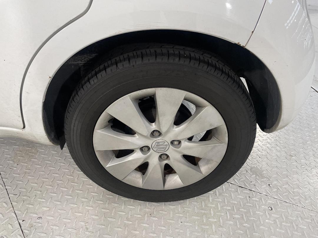 Photo '11' of Suzuki Splash